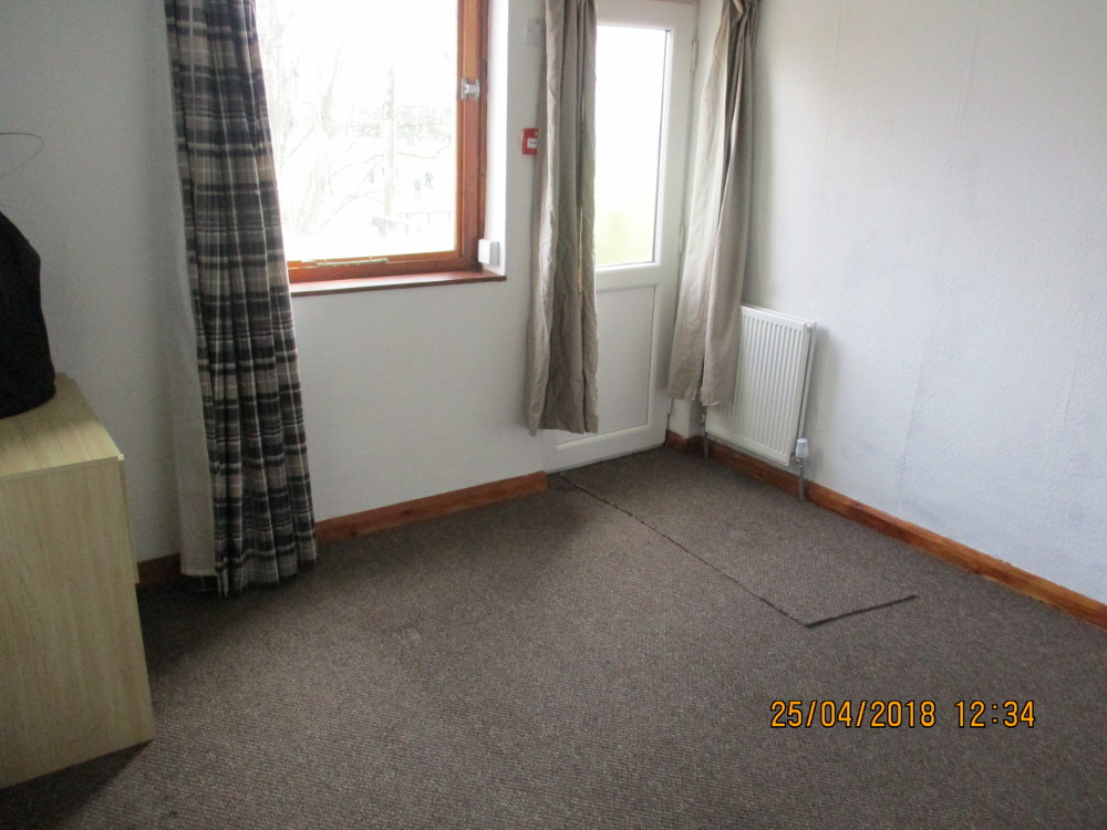 2 bed flat